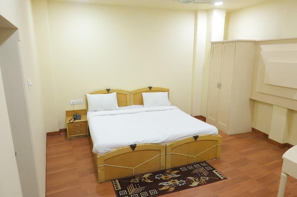 Hotel Vibha Raj Grand