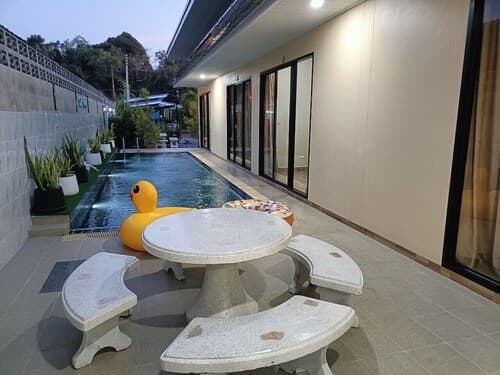 Saendee Pool Villa