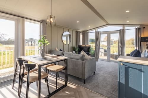 Host Stay Riverwood Ashdown Retreat
