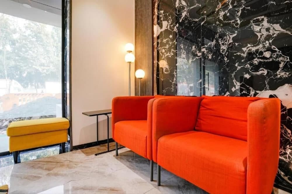 Glitz Hotels DR Residency