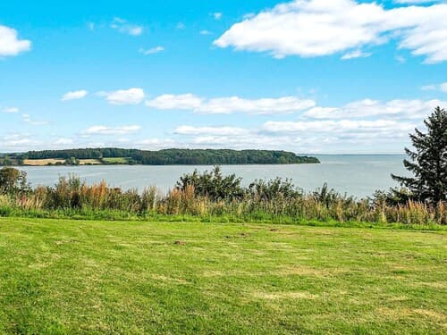 6 Person Holiday Home in Aabenraa-by Traum
