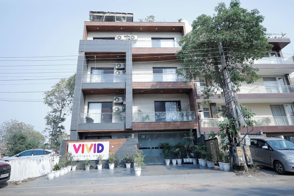 Vivid Boutique Hotel Medanta