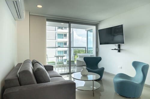 w Comfy 2BR w Ocean View and Pool in CTG