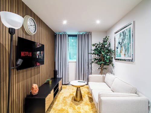 Bradford Bliss Apartment - Sleeps 2