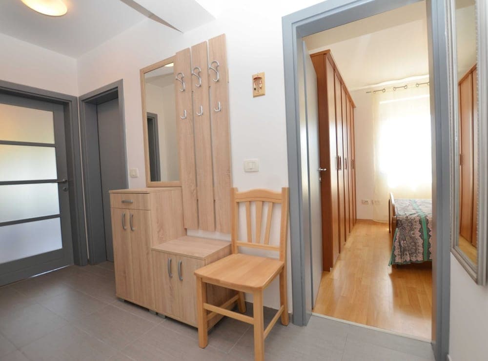 Quiet and Compact Apartment With Balcony