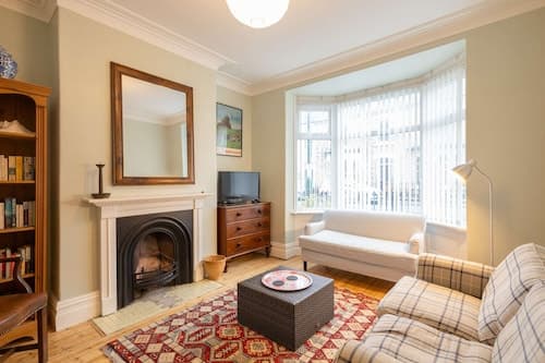 Host Stay Heather House
