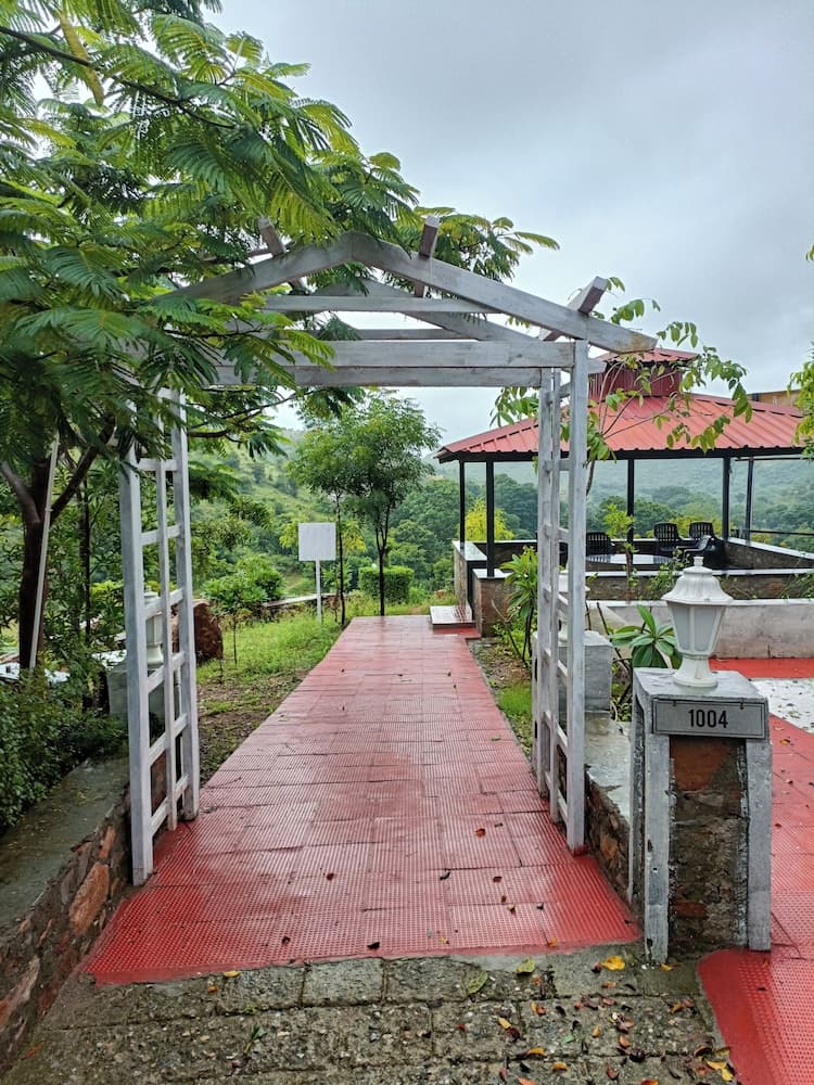 The High Garden Resort
