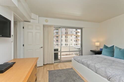 Ilikai Hotel 2Bedroom