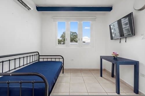 Otium Vacation Rental With Pool Steps From The Beach Parking Pet Friendly