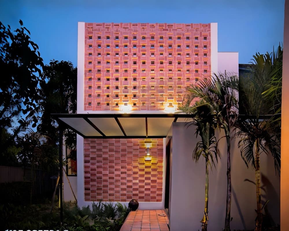 Tropical Garden House