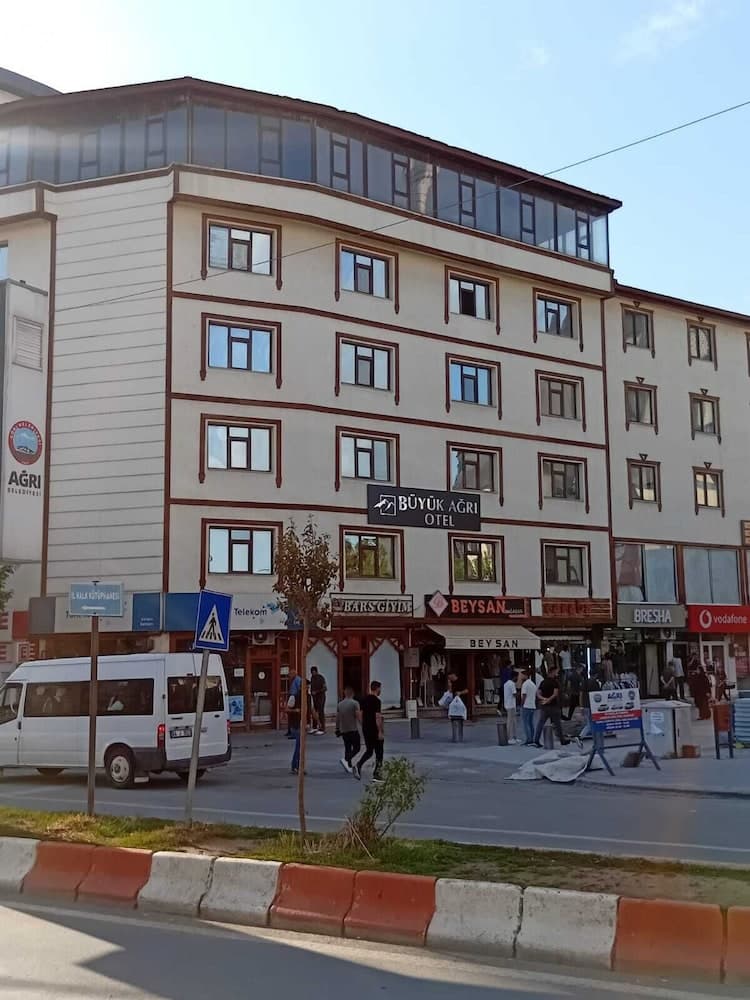 Büyük Ağrı Hotel