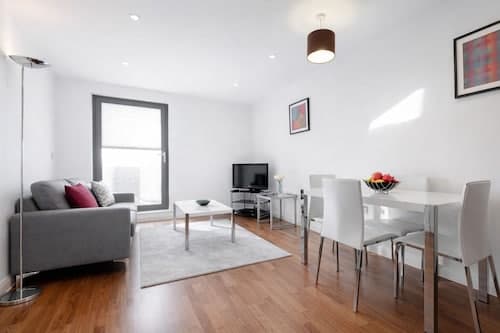Roomspace Apartments - Chorus