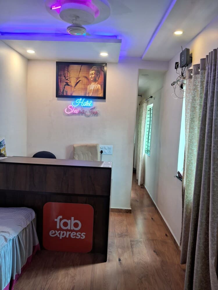 HOTEL SHIVA'S INN