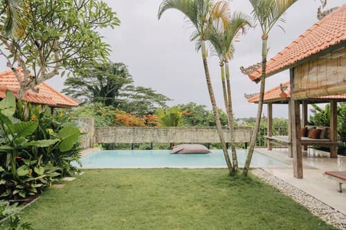 Tropical Villa Indah