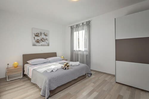 4 BDR Villa Filleona With Pool