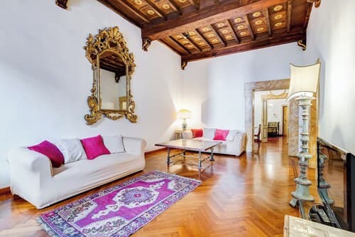 Historical Apartment near Piazza Navona