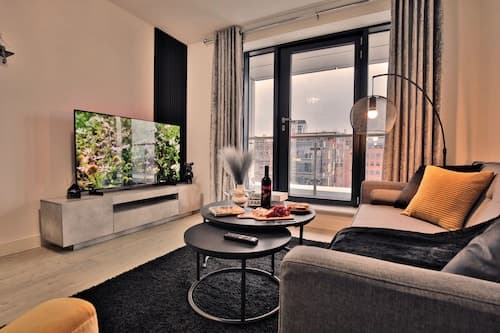 Manchester - 2-bed Apartment - Sleeps 4 - Wifi