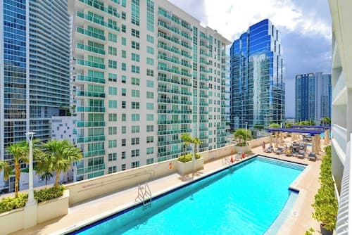 1200 Brickell Luxury Condos - Miami Financial District - We Host