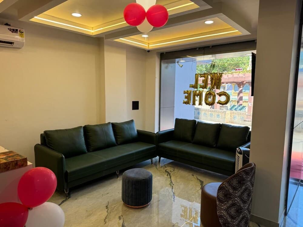 The Sky Comfort Hotel Krisha Dwarka