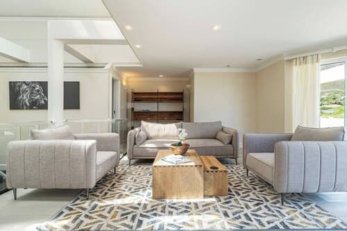 Beachfront Villa, Beach Club, Houtbay
