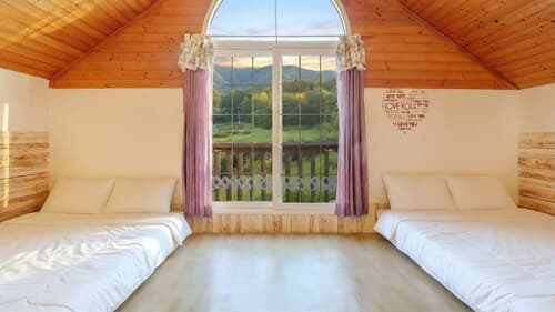 Taean Vintage House Pet-friendly Pension