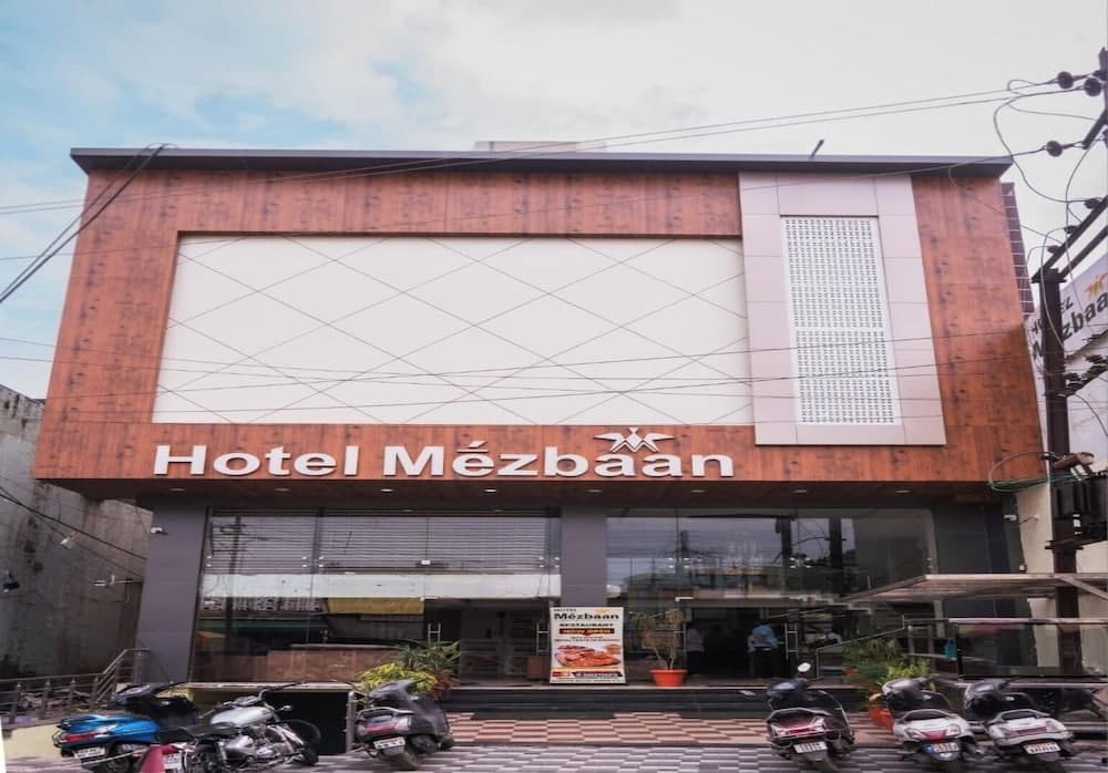 Hotel Mezbaan