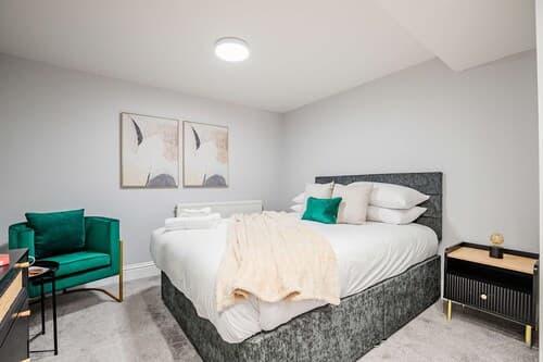 Host Stay Bridge Street Studio