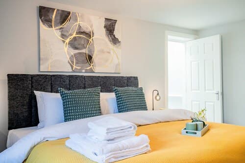 Host Stay Bridge Street Penthouse Apartment