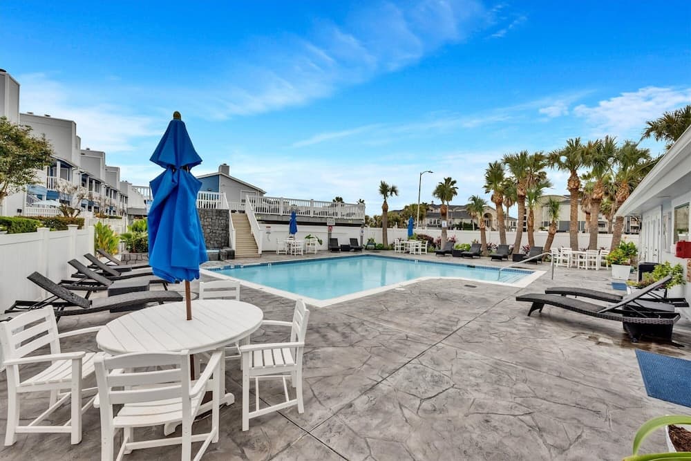 Cove View 1324