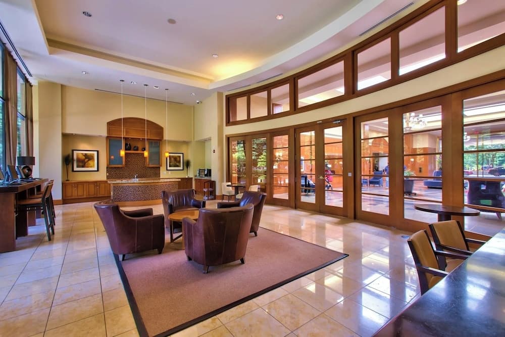 Prime Crystal City Apartments