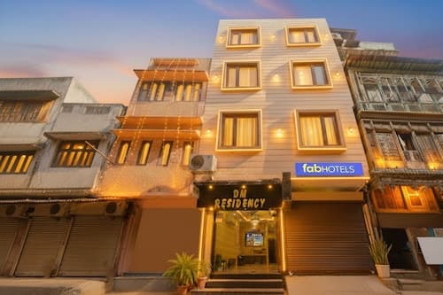Fabhotel Dm Residency