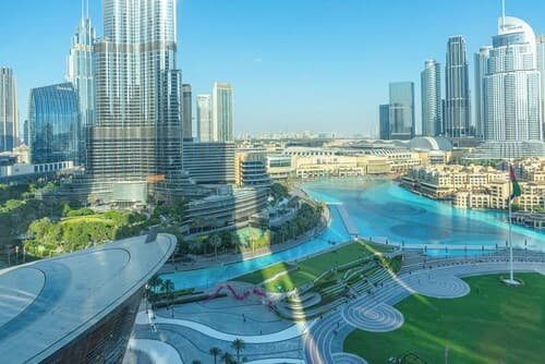 Full Burj Khalifa & Fountain View | Living & Bed