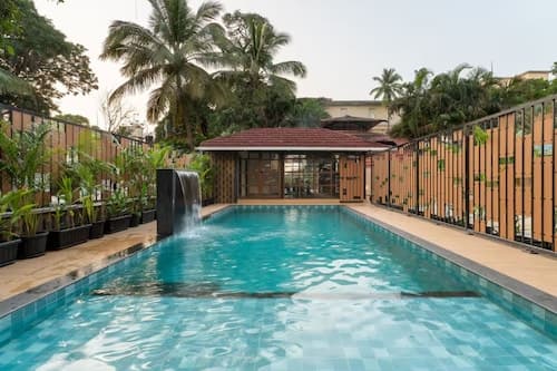 Stylish 1bhk w Pool Gym Near Beach Kp-401