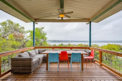 4 3 two King Beds Perfect Sunset Lake Views Pickleball Fire pit Lvl2 EV POA Pool