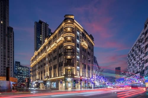 Jinglai Hotel Bushe