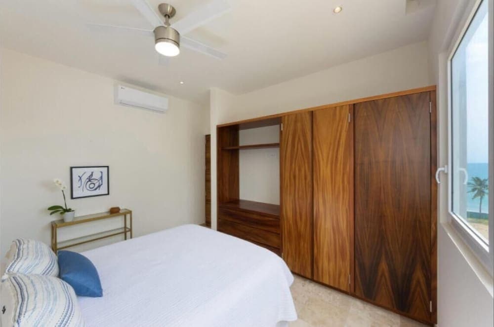 Belle Vie Golden Zone Condos