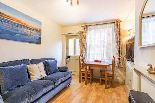 Host Stay Fishermans Cottage