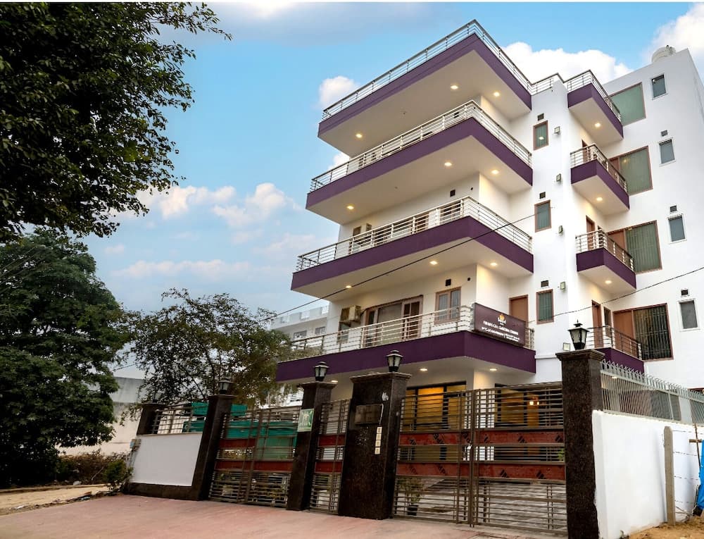 Saavi Hotel Medicity