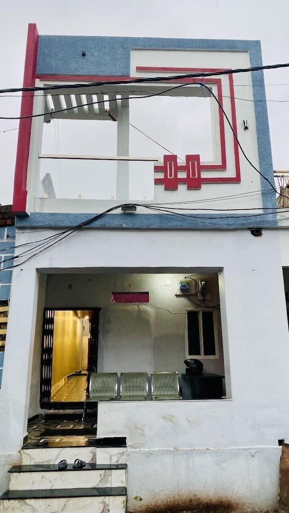 Hotel Shree Gajanand Palace