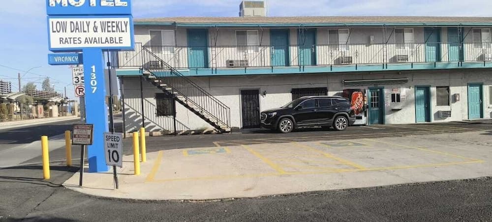 Motel 7 By Oyo Near Phoenix Airport