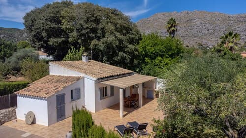 Villa in Central Location
