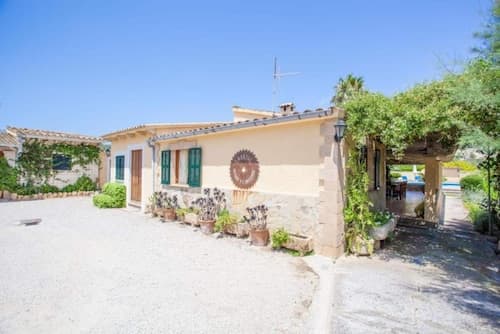 Villa in Pollensa With Private Pool & Views