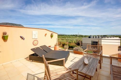 Duplex Apartment in Palau-saverdera