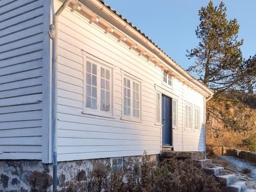 5 Person Holiday Home in Lyngdal