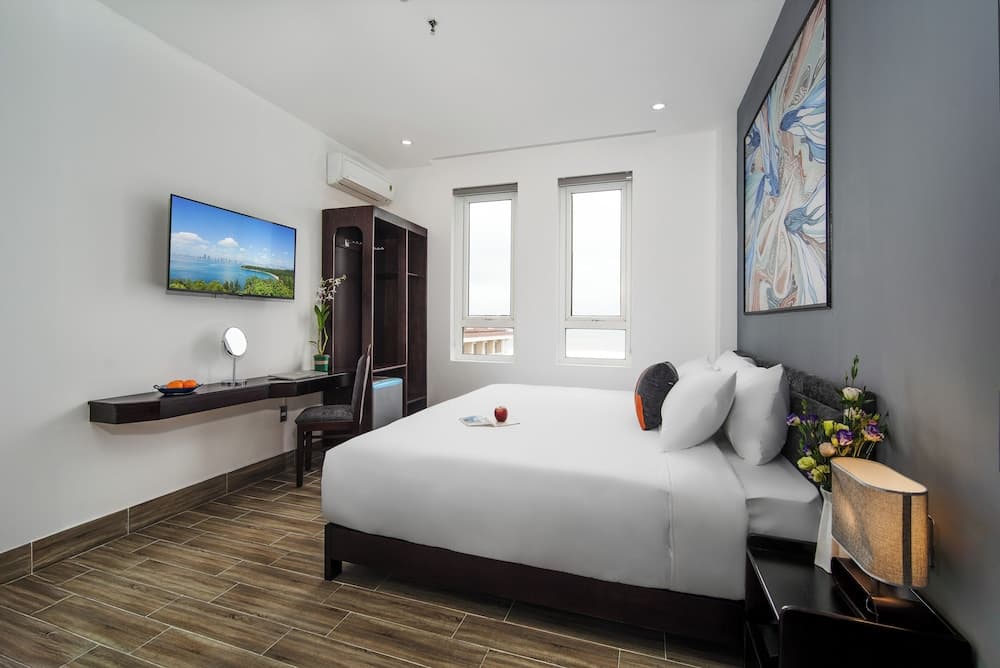 Coral Cove Hotel