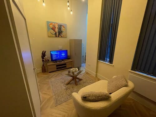 Headrow Apartments The Lounge