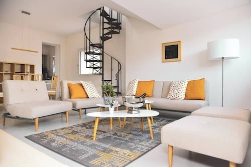 Luxury Nassa Penthouse With Private Terrace in Lugano