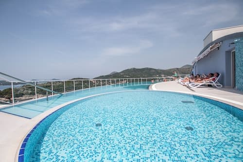 Villa Paradiso