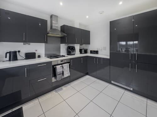 Sleeps 8 With Garden and Pet Friendly