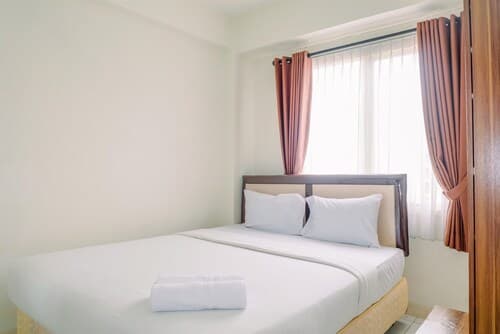 Podomoro Golf View 2BR Apartment near Exit Tol Cimanggis